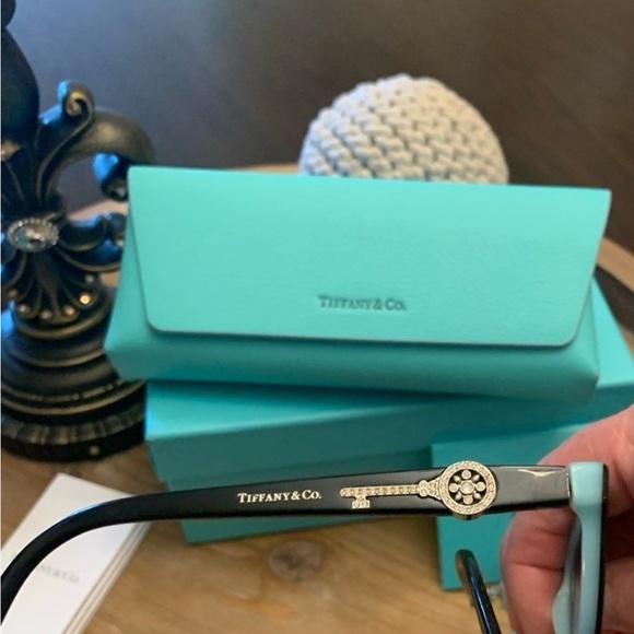 Tiffany & Co. Frames ~ Crystal Key on sides - Picture 2 of 7